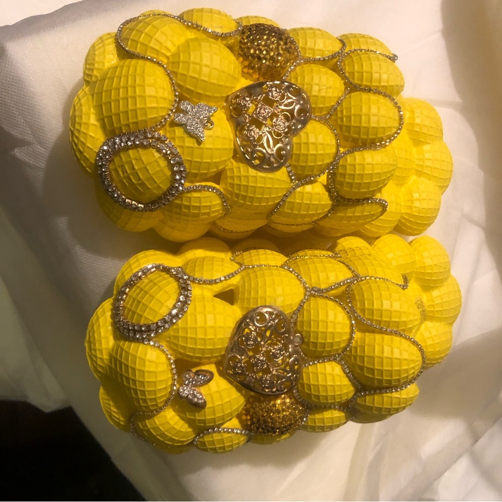 Bubble shoe , yellow with gold accents